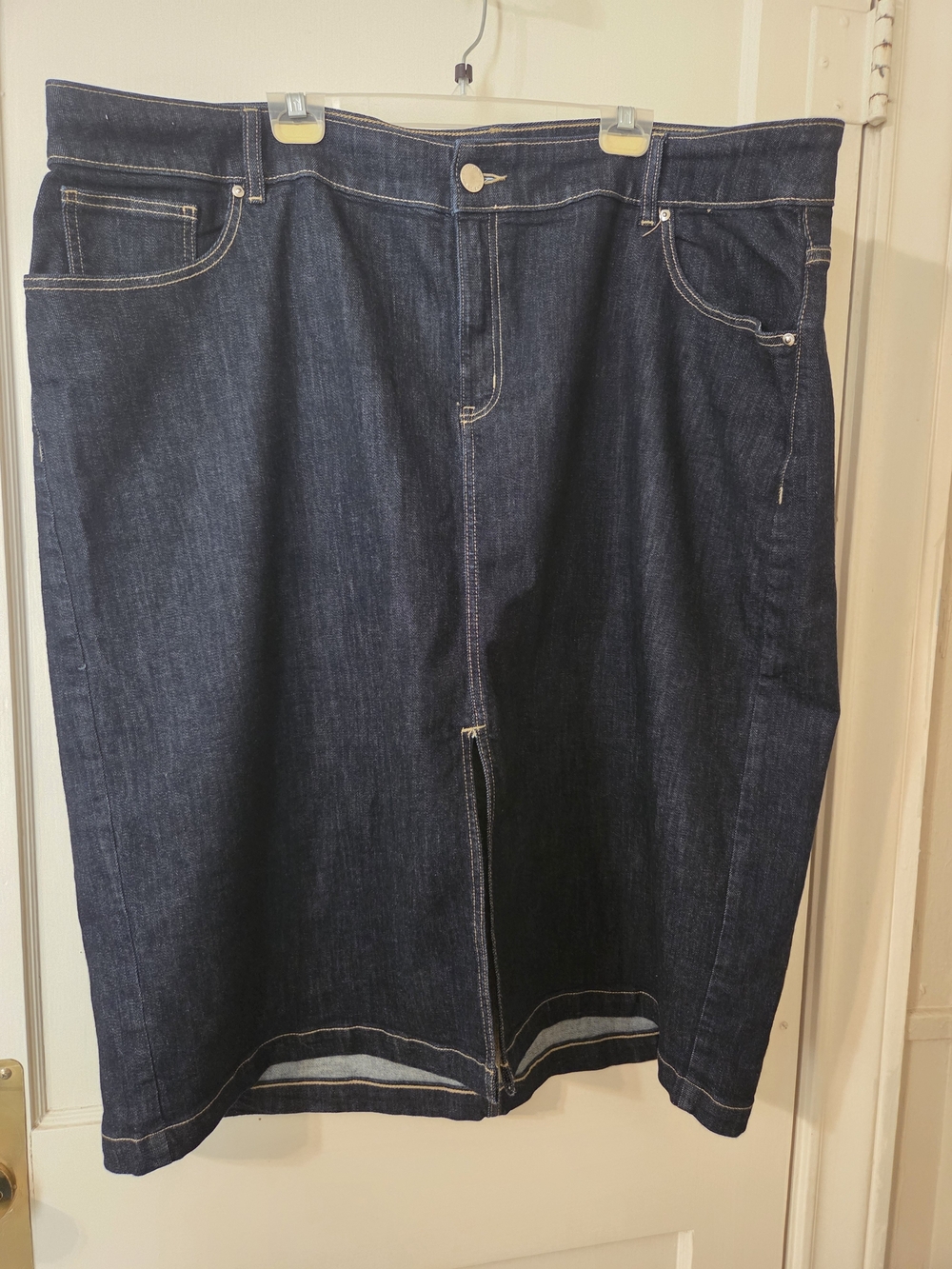 Lane Bryant Dark Blue Straight Denim Skirt Sz 26